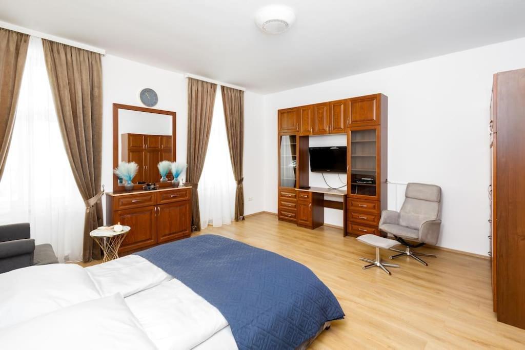 Diamond Apartment Wenen Buitenkant foto